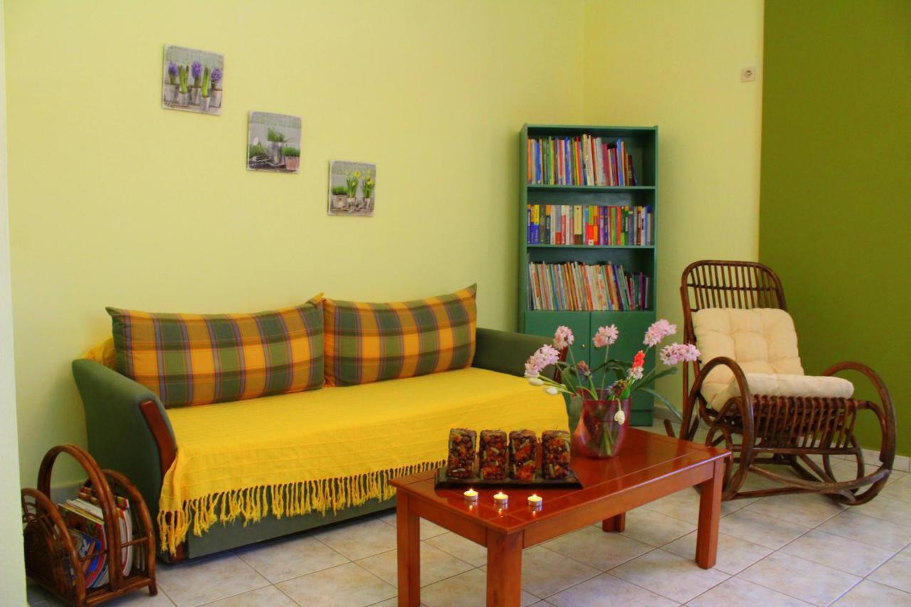 Kanapitsa  Tzaneria Apartments Skiathos מראה חיצוני תמונה